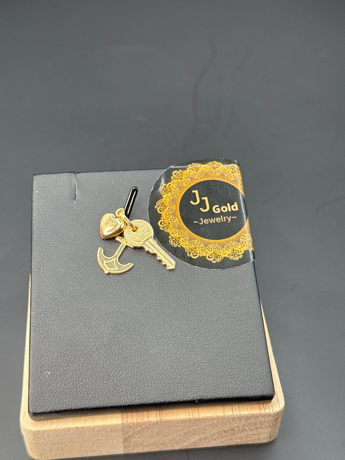 18karat 3 in 1 pendant