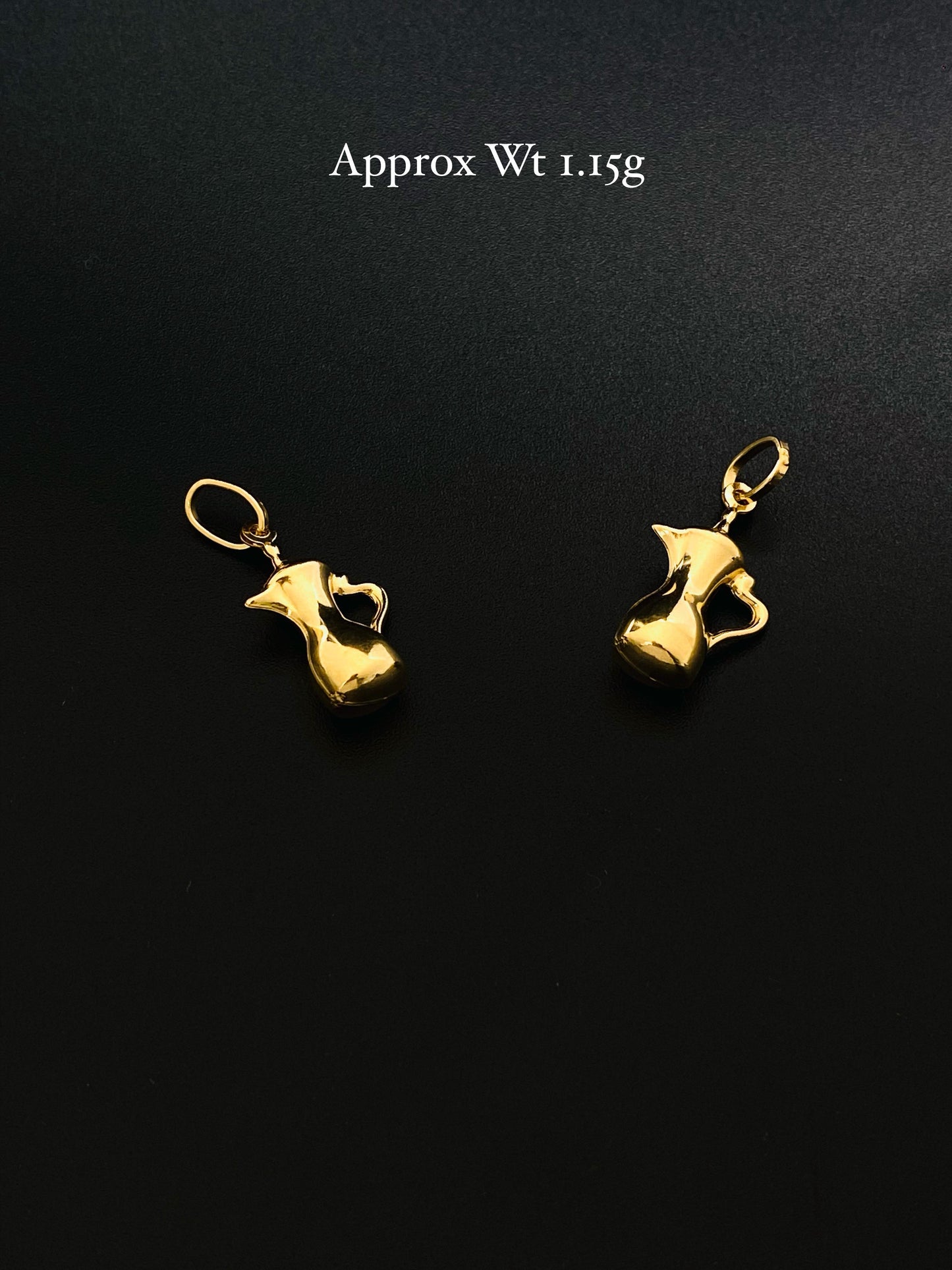 18k Jug pendant