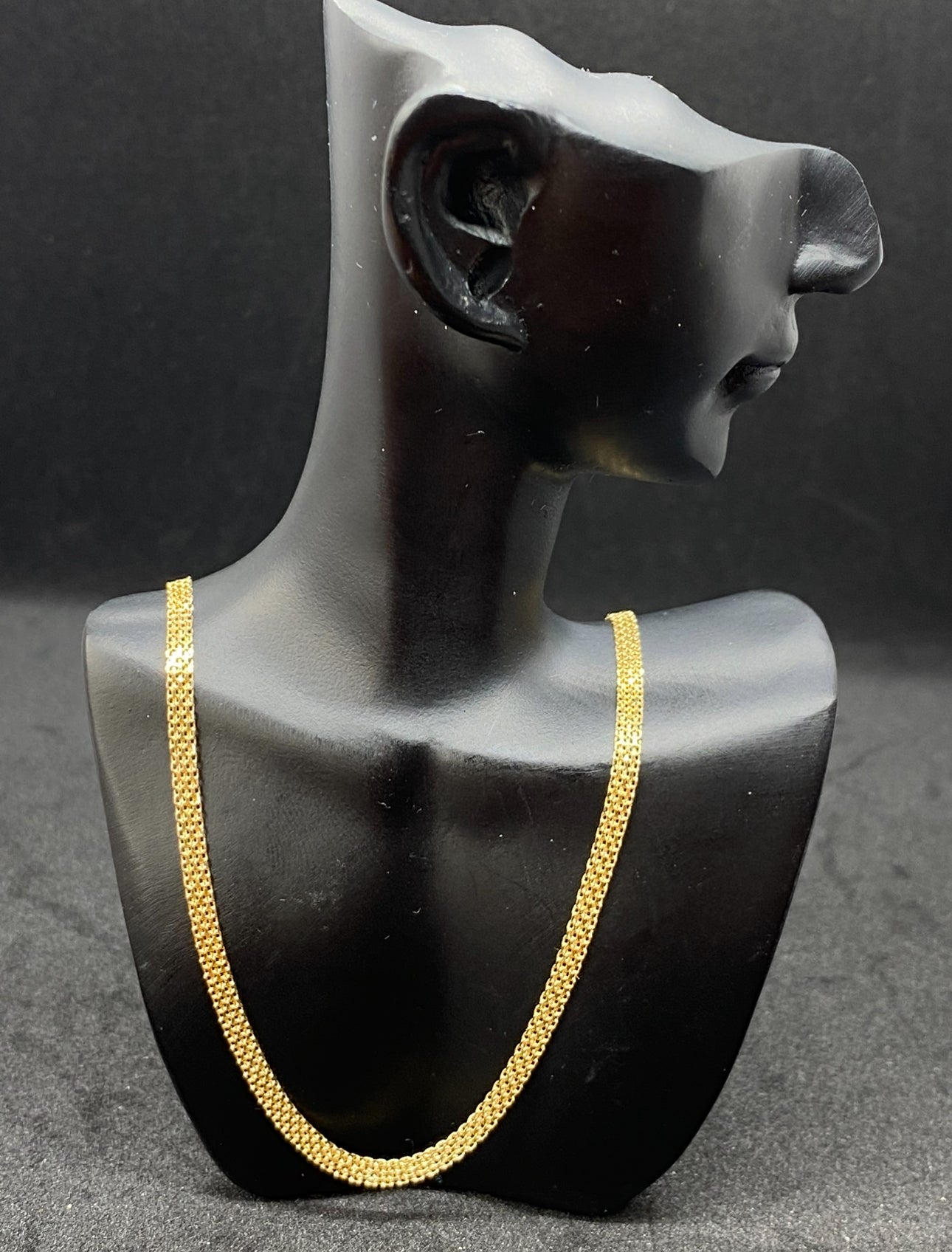 Carpet/Belt Necklace 20”