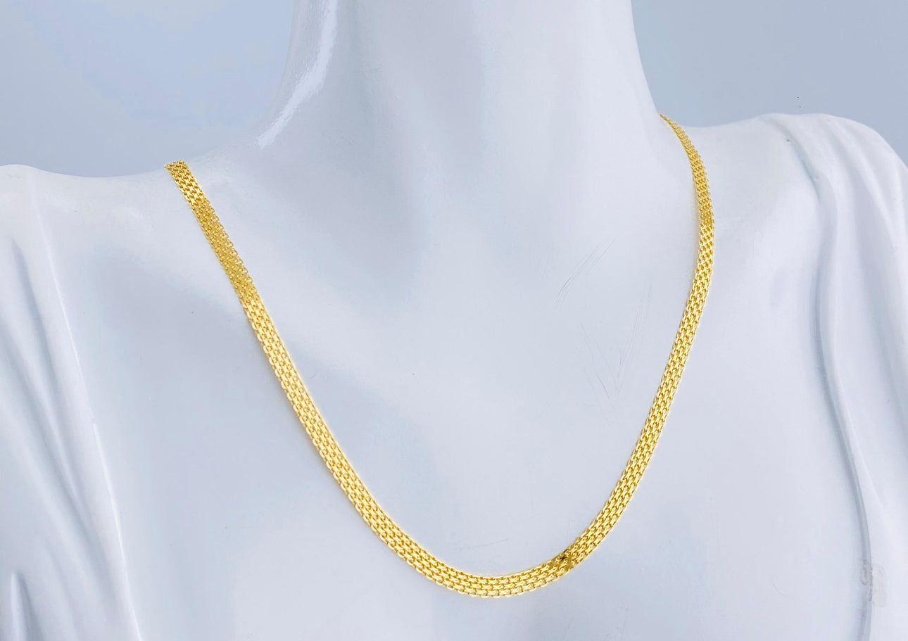 Carpet Necklace