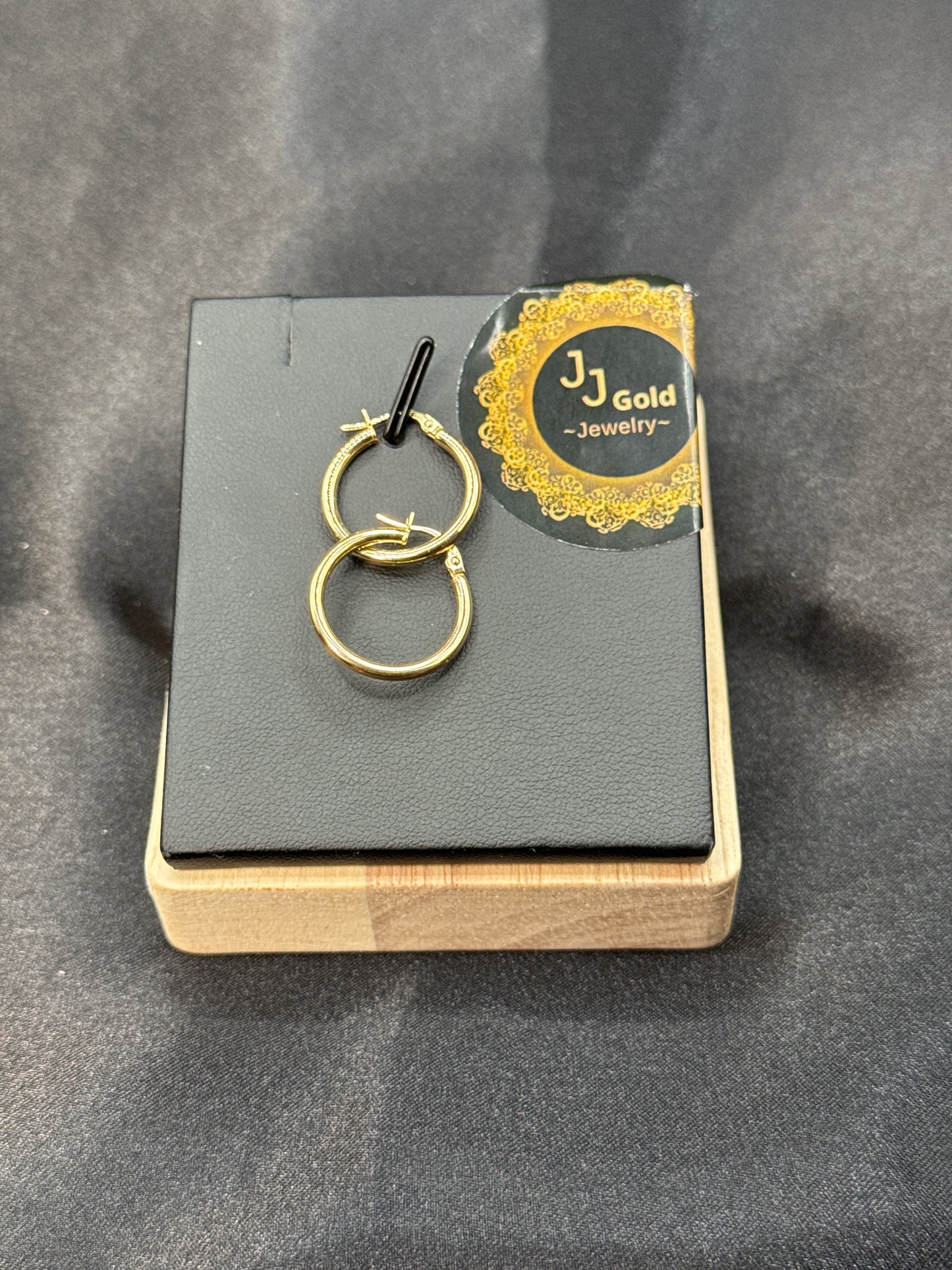 18karat Clip Earrings