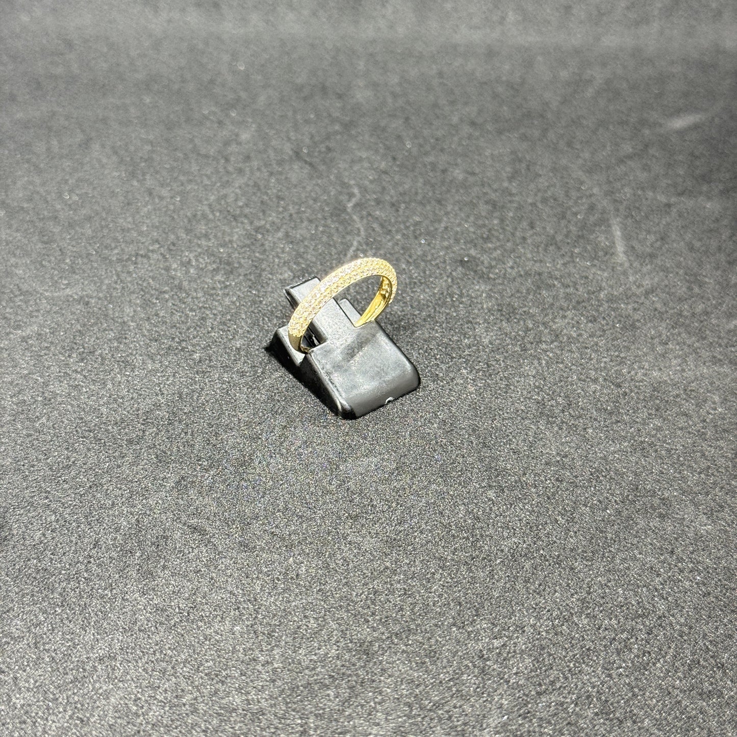 18K GOLD Female Ring Band