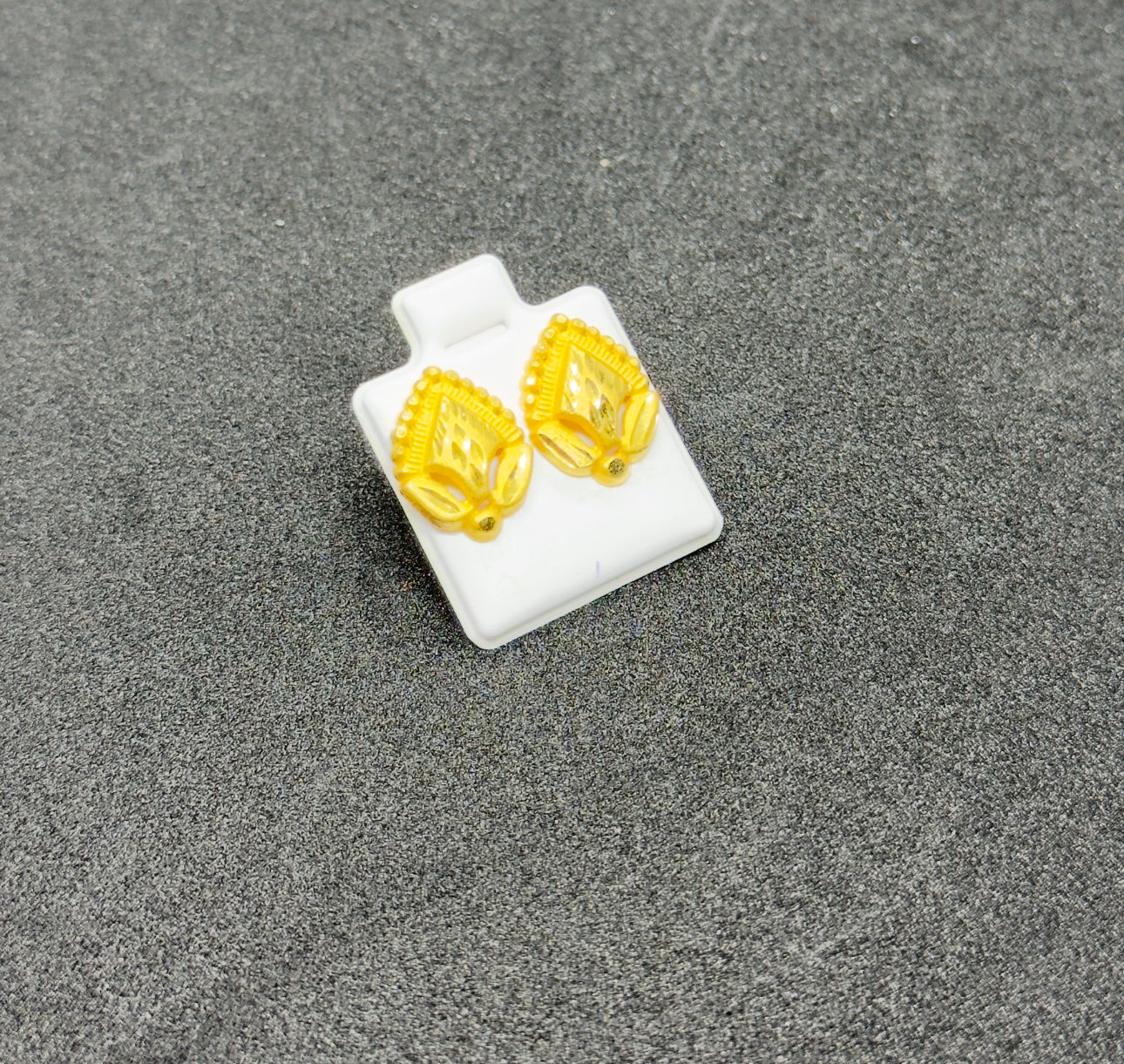21k Gold Jewelries