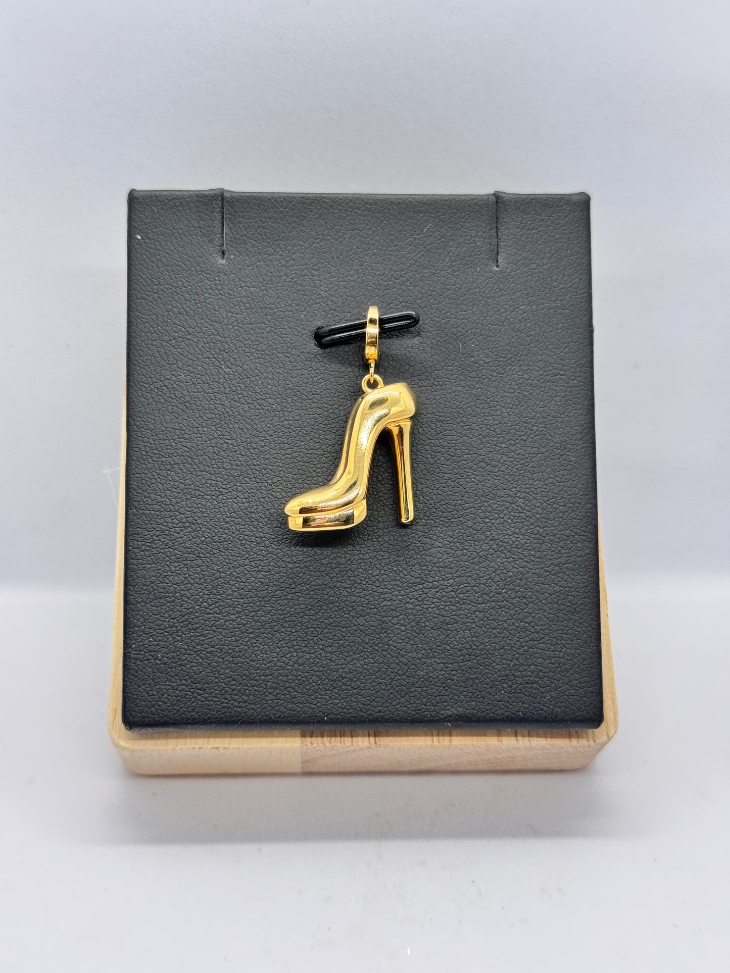 18k Heel Pendant(Extra)