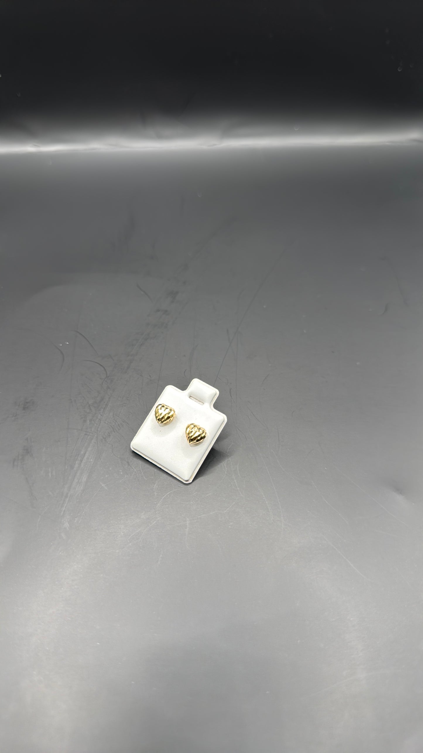 18karat Love Stud Earrings