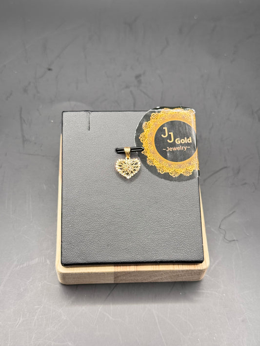 18karat small Love pendant