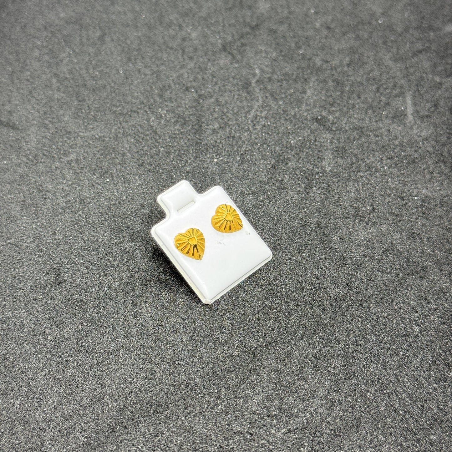 21K Love Stud Earring