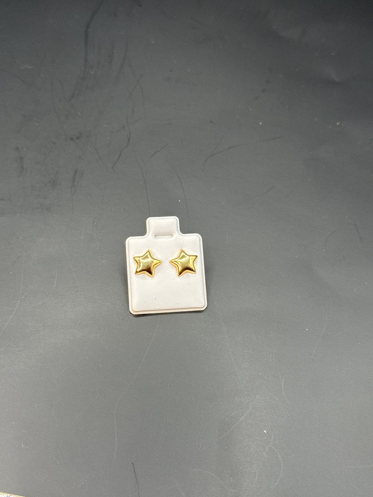 18karat Star Stud Earrings