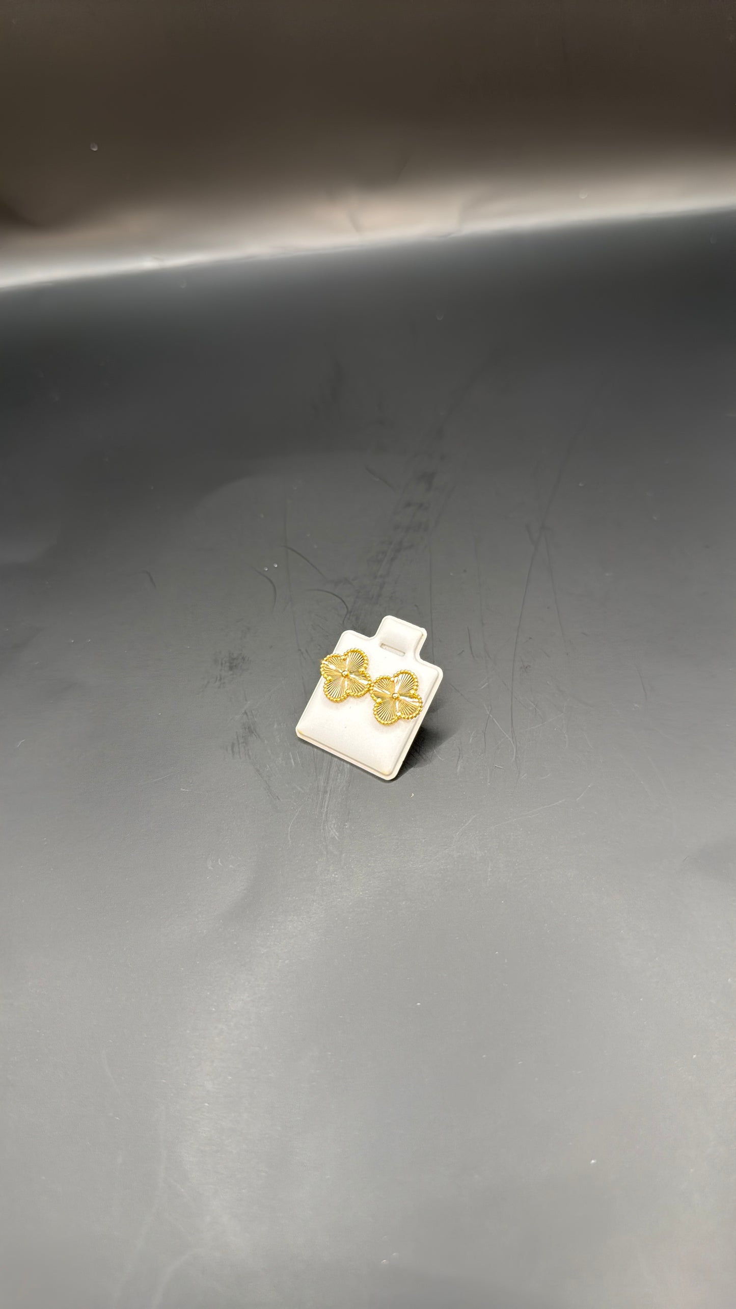 18karat Gold VCA earrings