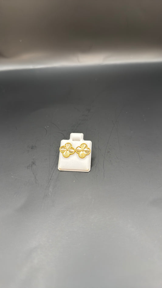 18karat Gold VCA earrings
