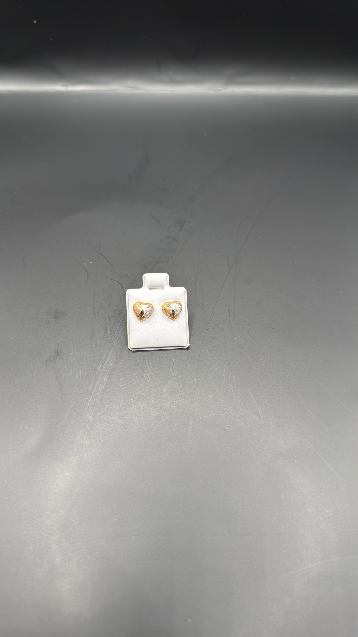 18k Love 3tone stud earrings