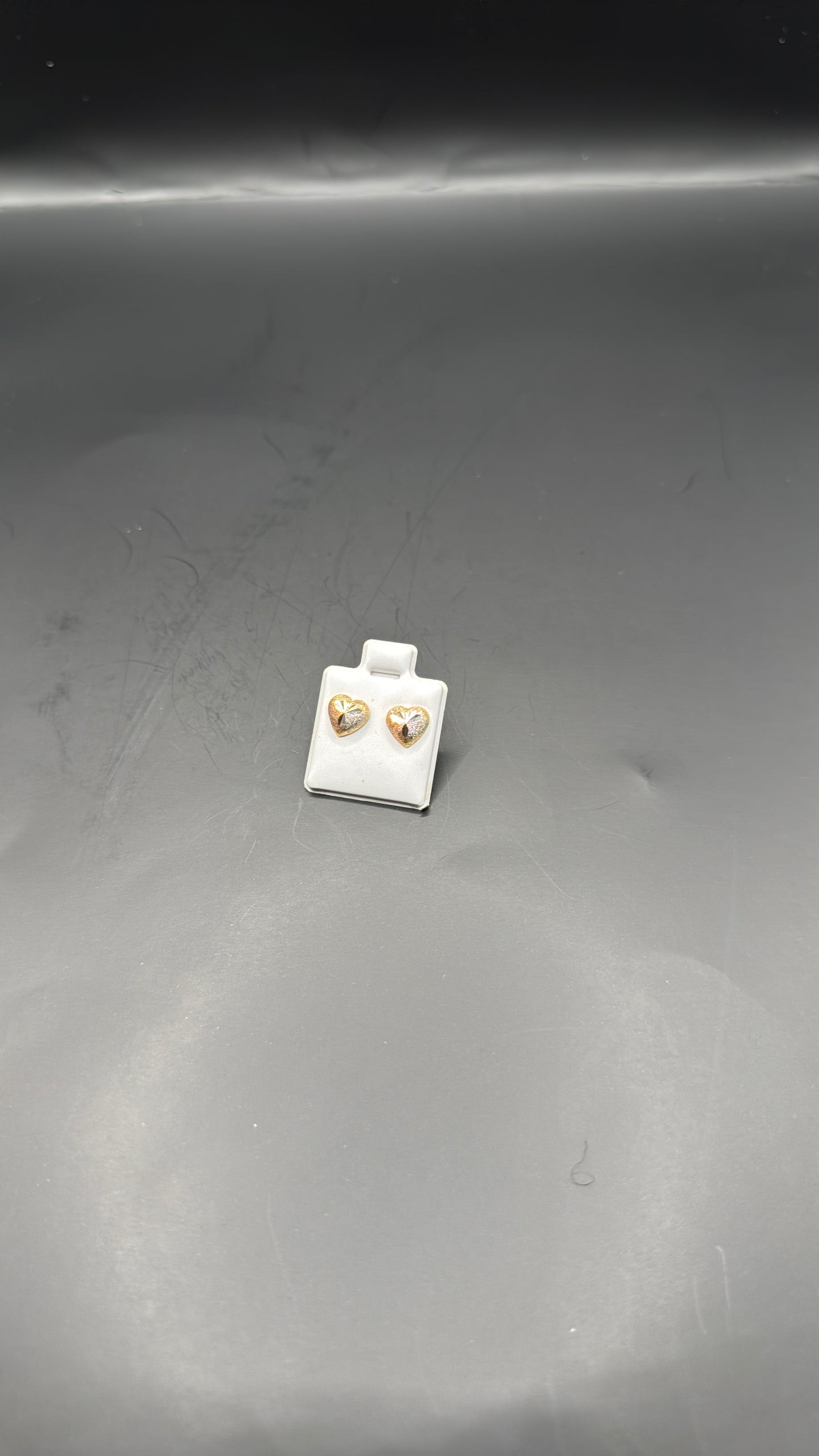 18k Love 3tone stud earrings
