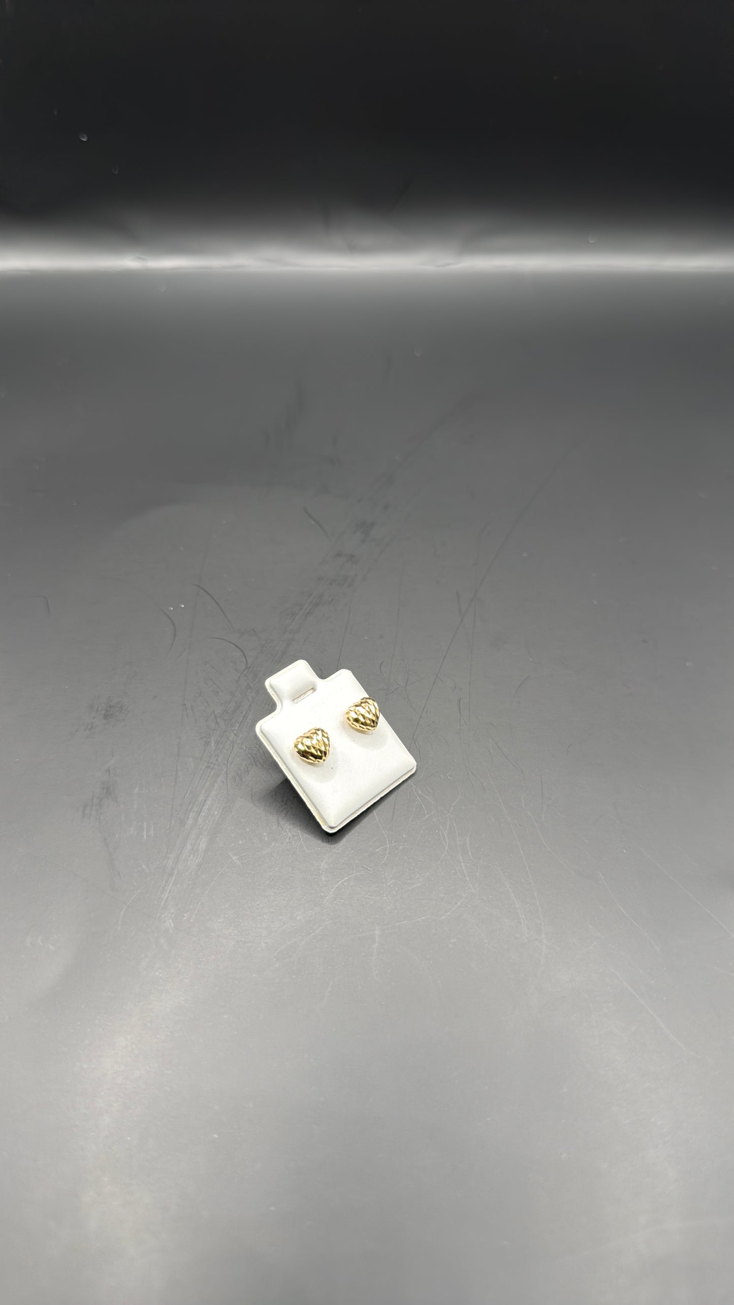 18karat Love Stud Earrings