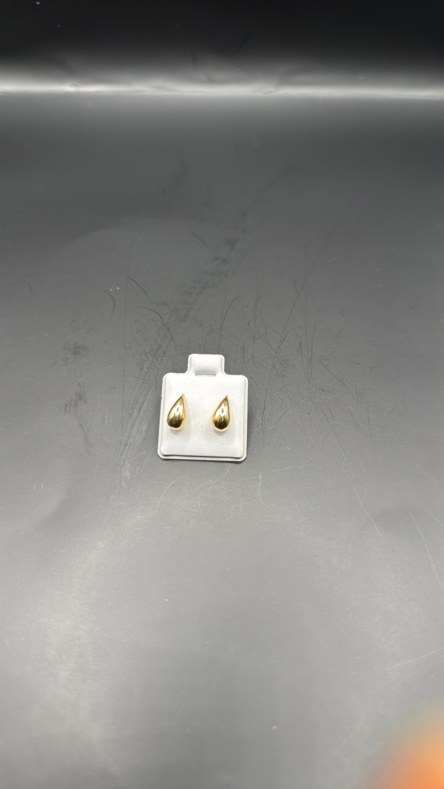 18karat Stud Earrings