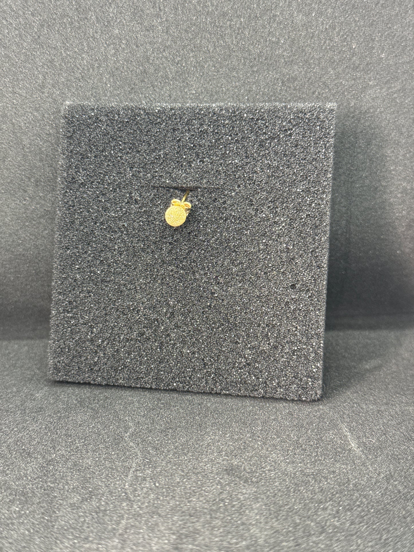 18karat Nose Pin( Hook)