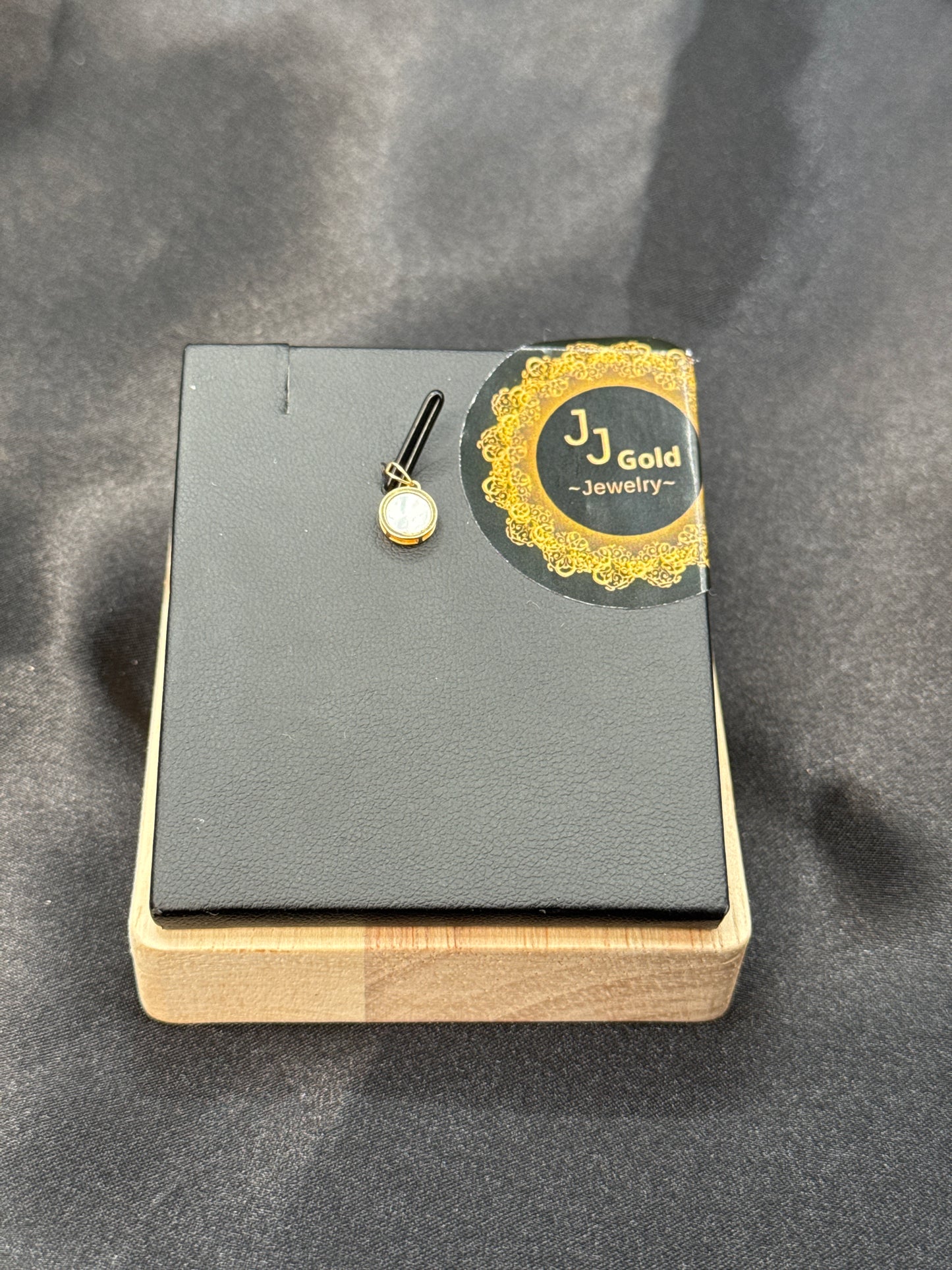 18karat Gold pendant