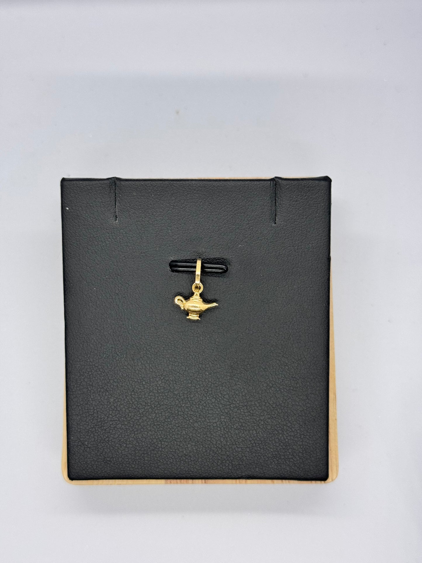 Small Aladdin kettle pendant