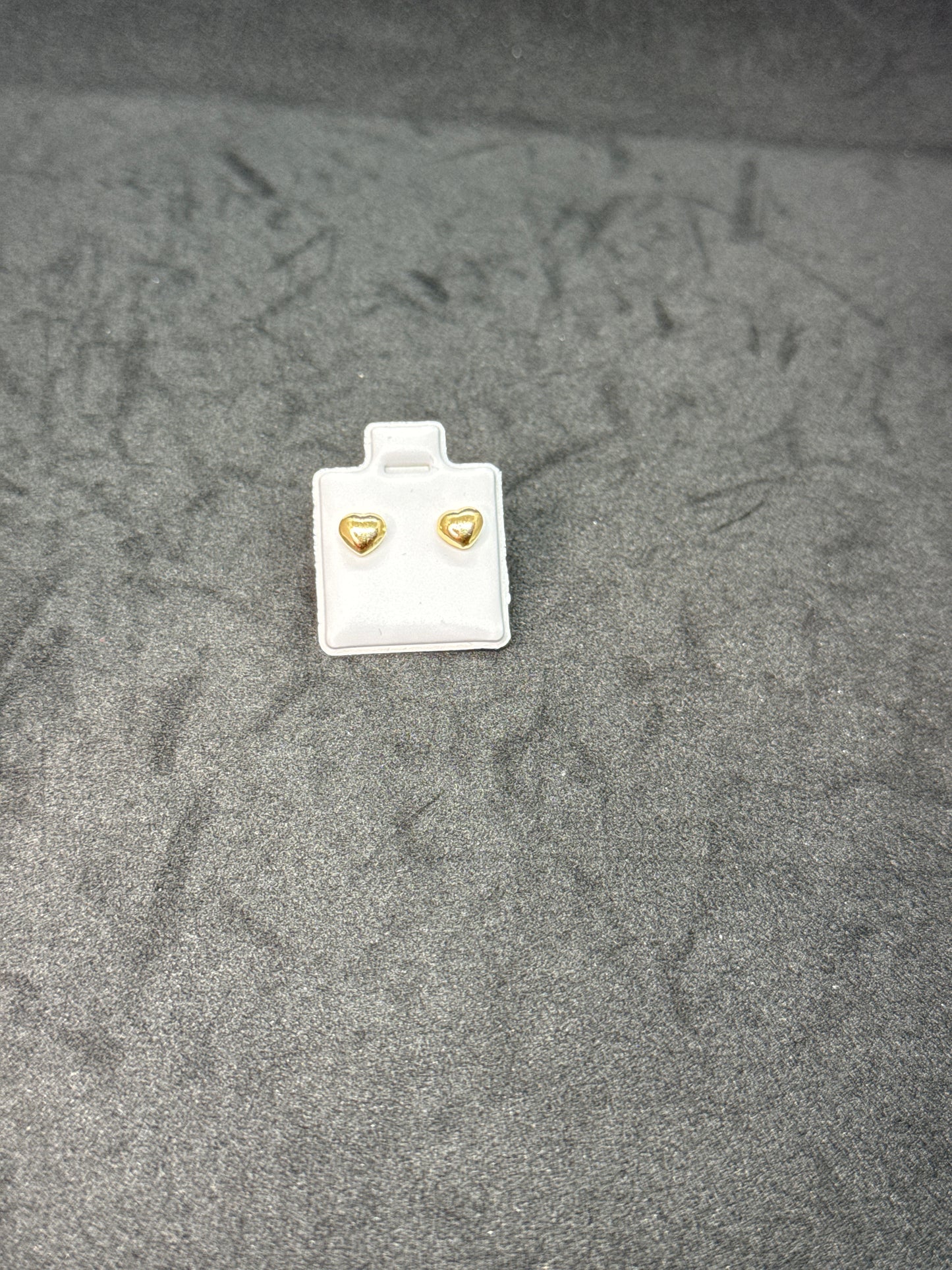 18karat Love Stud Earrings