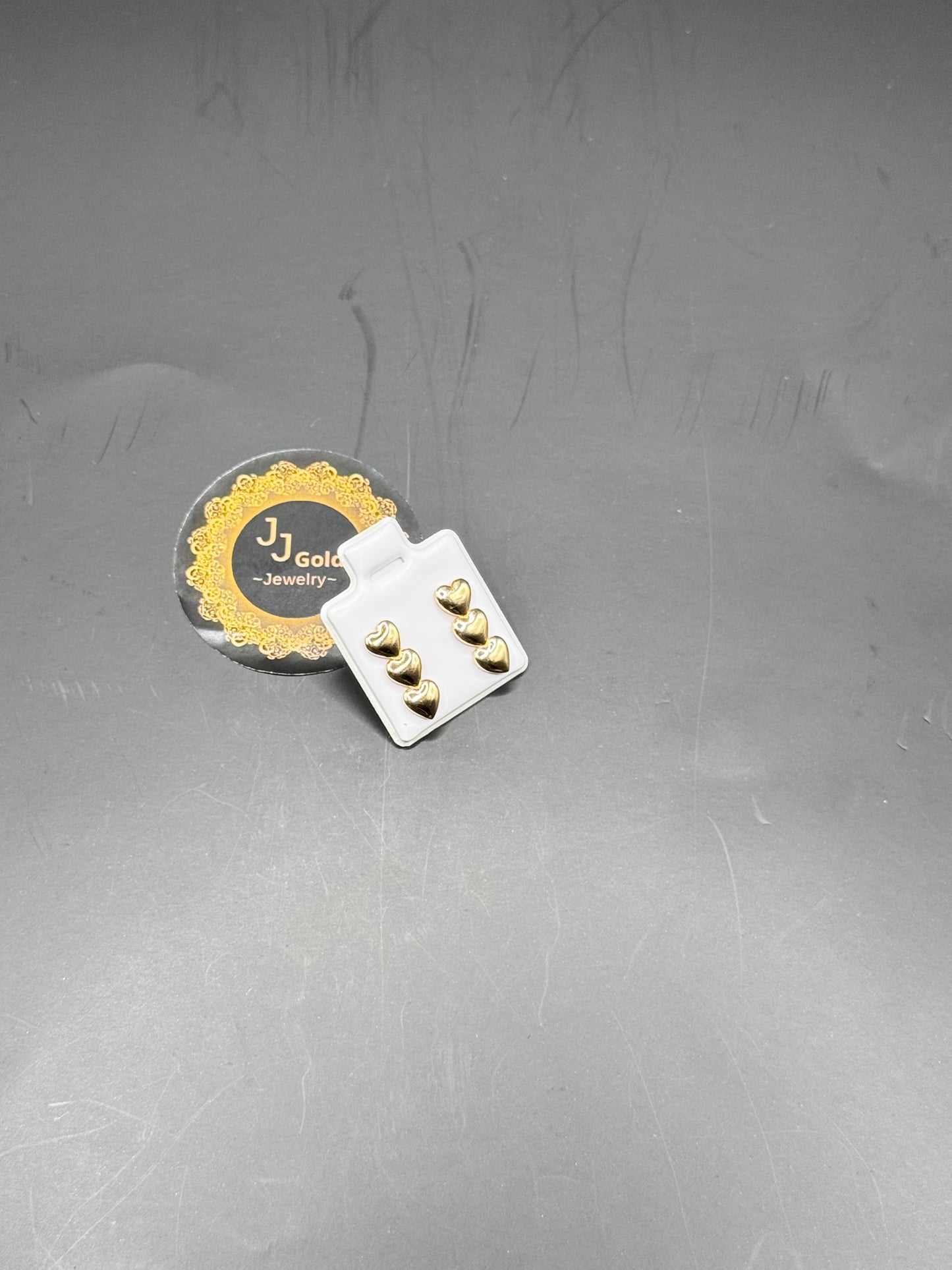 18karat Stud earrings