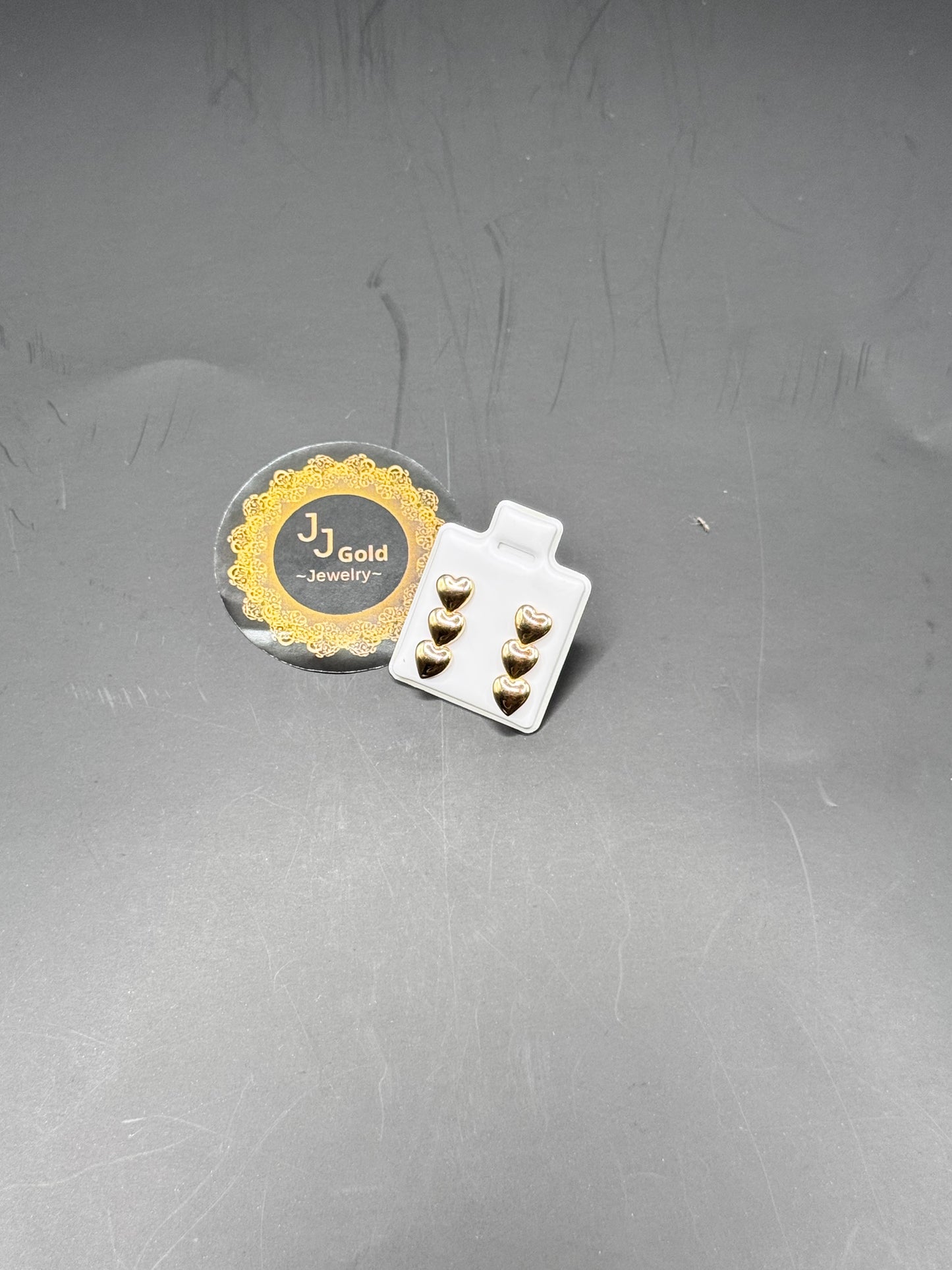 18karat Stud earrings