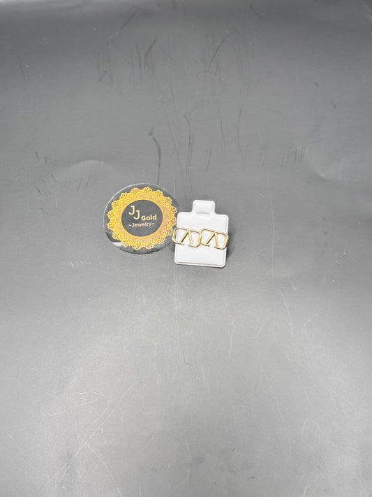 18karat Stud Earrings