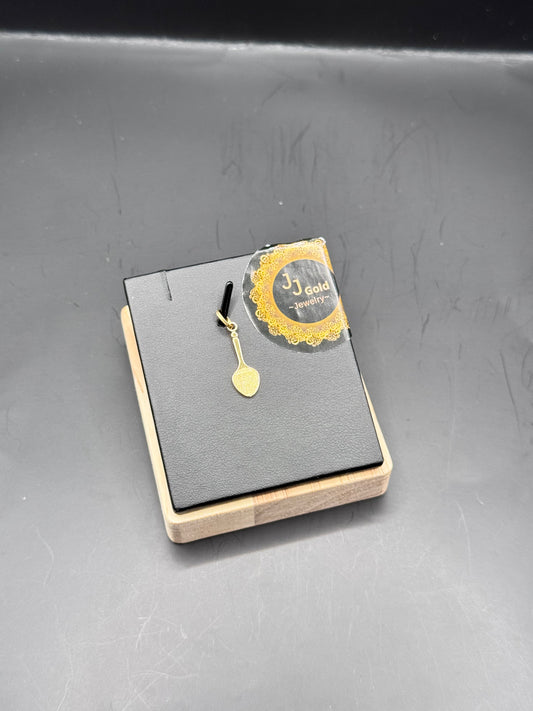 18karat Bat pendant