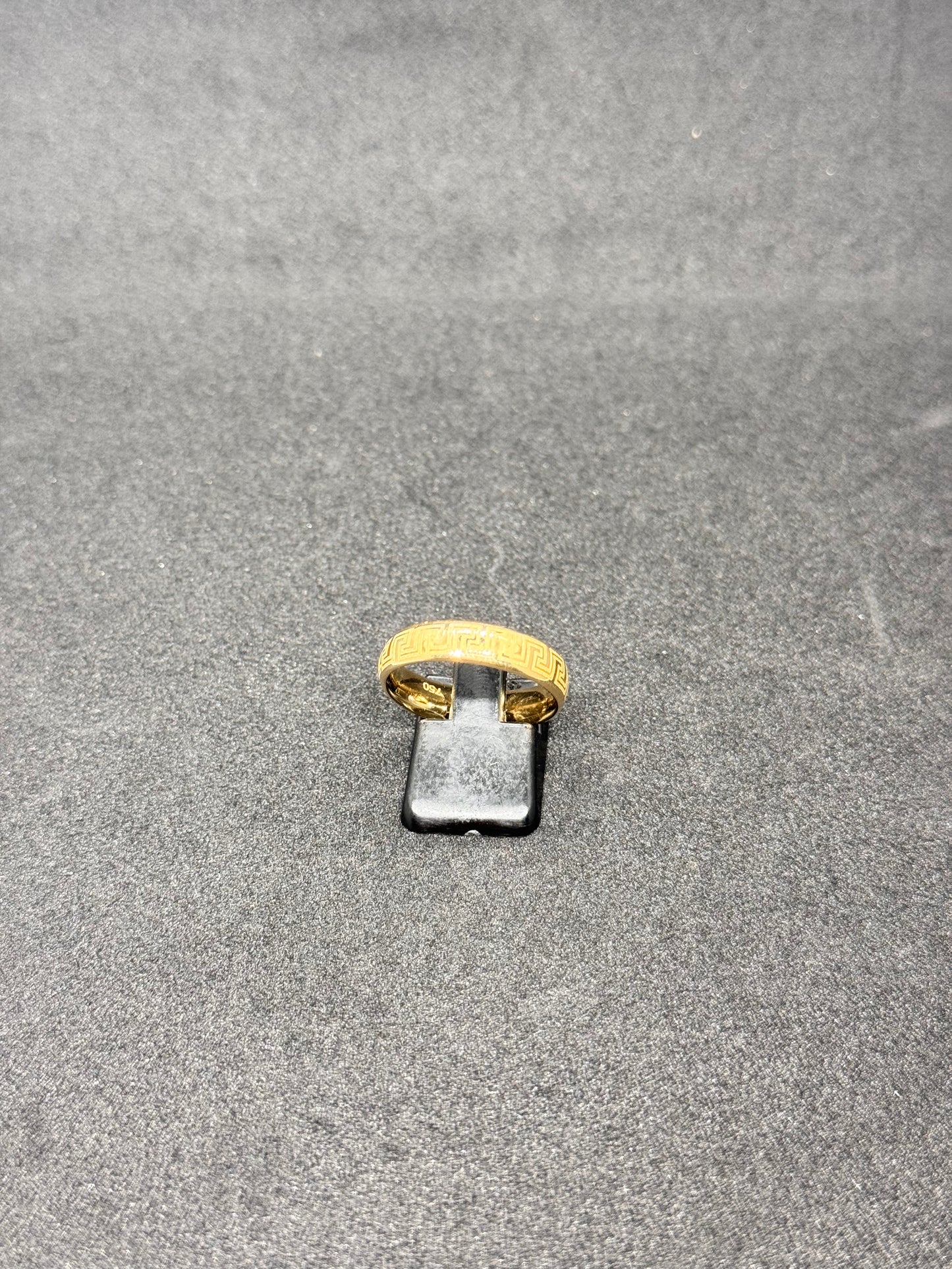 18K wedding band (Unisex)