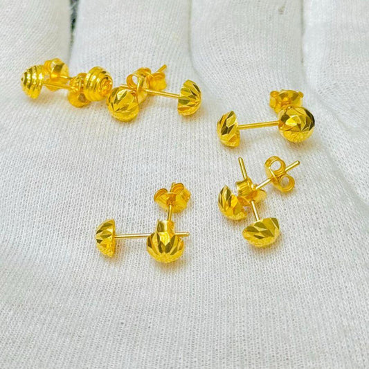 21k Stud Earring