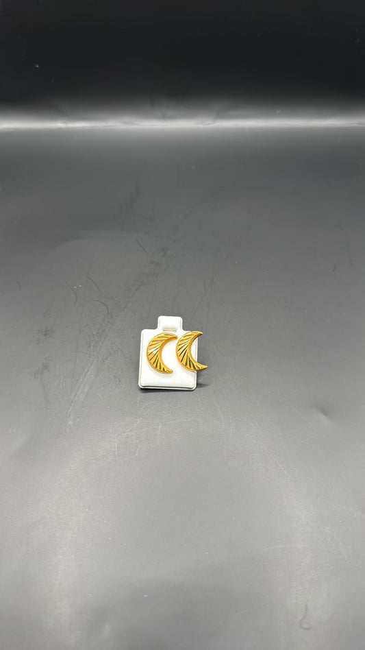 21karat Moon Earring